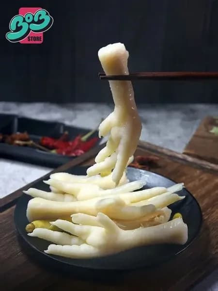 Закуски к пиву в китайском стиле с маринованным перцем и куриными клешнями (20 г* 20 пакетиков)