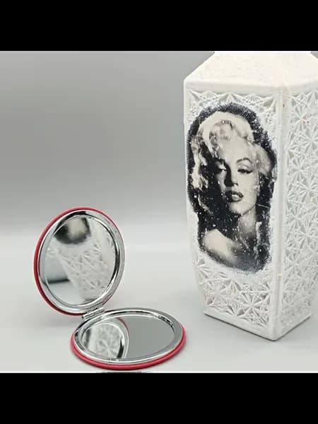 Зеркало,зеркальце складное