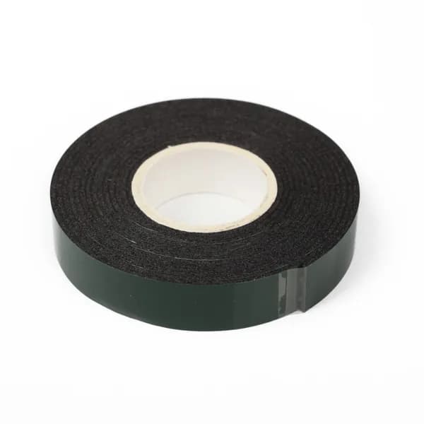 Скотч двухсторонний, вспененный 12 мм x 2 м
