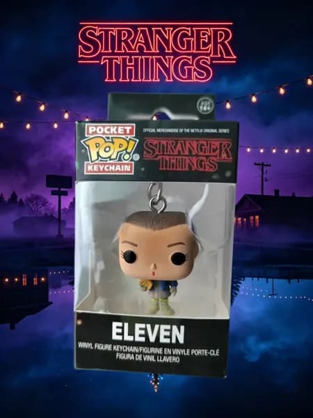 Брелок Странные вещи Стив Stranger Things ELEVEN ,Детский праздник: идеи подарков