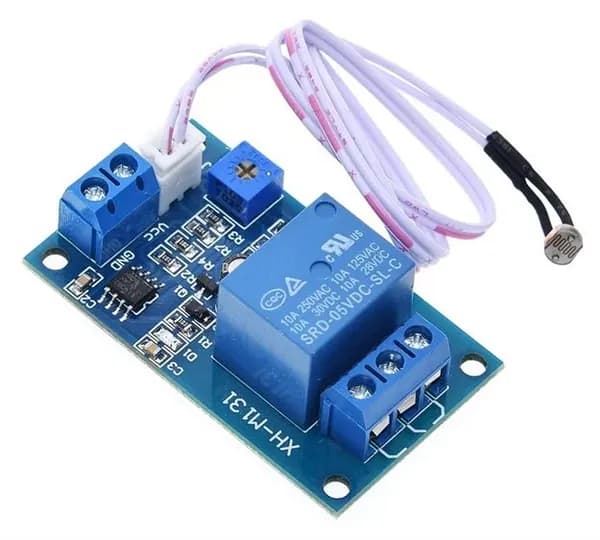 Модуль реле с переключателем и датчиком света 5В XH-M131 / Arduino