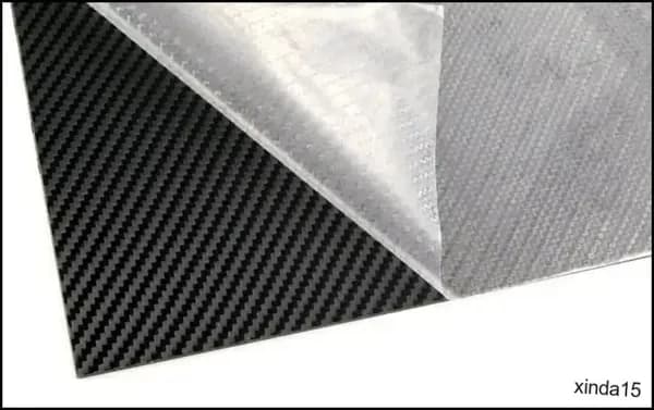 Эксклюзивный матовый карбон Kydex 300x200x2 мм с диагональной текстурой применяется для производства ножен