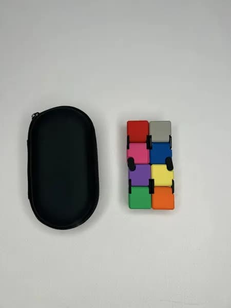 Игрушка антистресс Бесконечный куб Rainbow Infinite cube в боксе