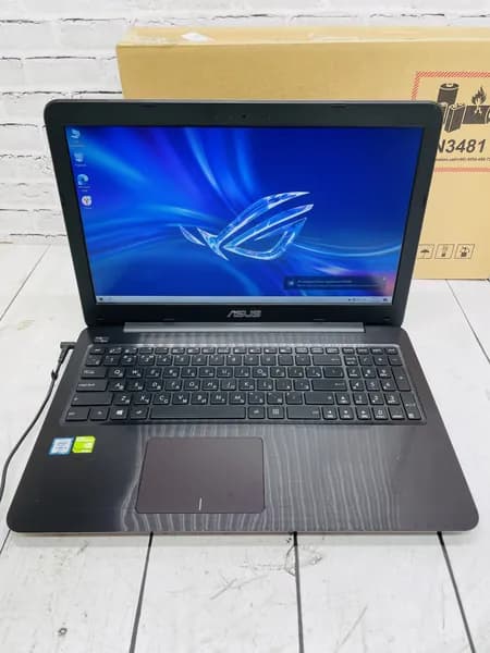 ASUS X556U, Intel Core i3 6100U, GeForce 940MX Игровой ноутбук 15.6", RAM 6 ГБ, SSD 240 ГБ, Windows Pro, Русская раскладка