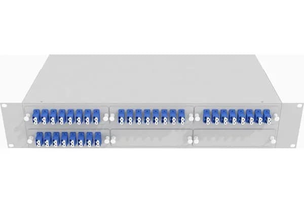 Кросс стоечный оптический VIMCOM 19'' укомплектованный 2U, 64 порта LC/UPC, 9/125 мкм (планки, сплайс-кассета, пигтейлы, адаптеры, КДЗС), серый.