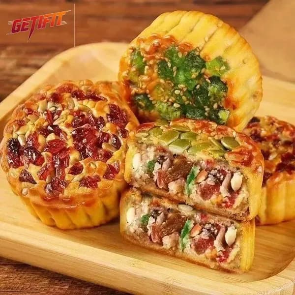 5 ореховых кексов кондитерского изделия