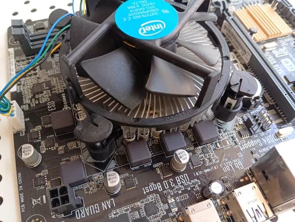 G4500 MSI LGA1151 материнская плата с процессором и вентилятором. Товар уцененный