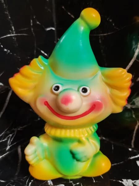 Винтажная резиновая игрушка с пищалкой Клоун СССР