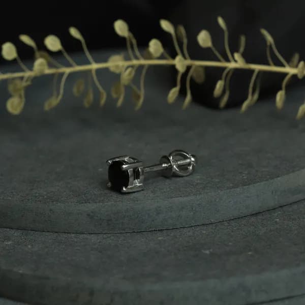 Моносерьга BALTSILVER из серебра с чёрным фианитом