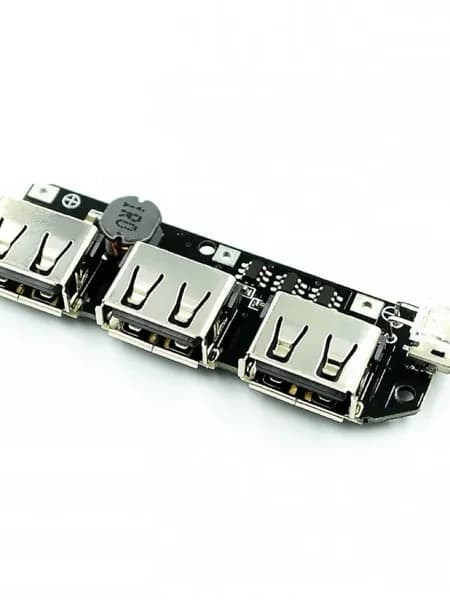 3USB Мобильная плата питания 5V2.1A Модель повышения напряжения / DIY Зарядная цепь / 18650 Литиевые батареи