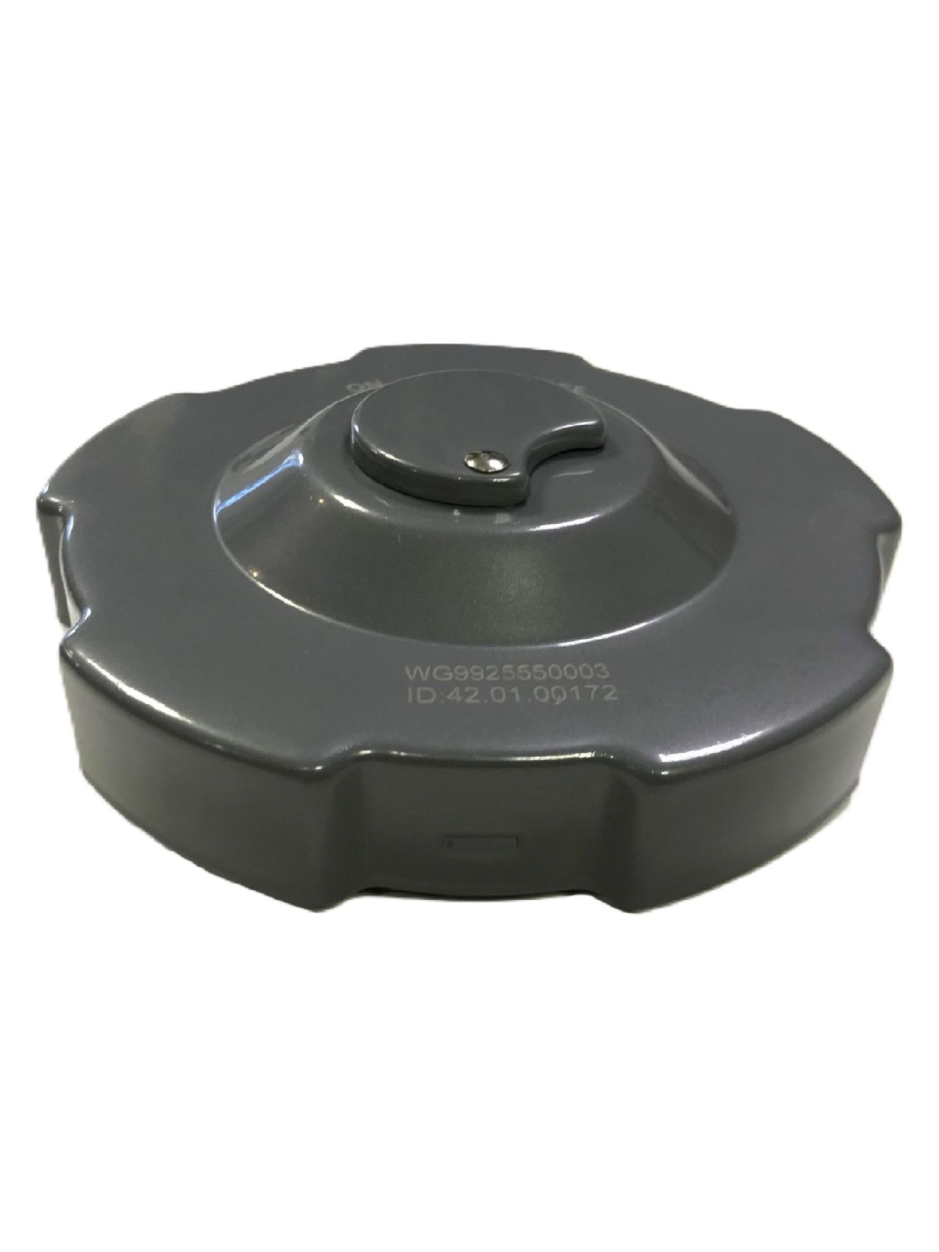 Крышка бака топливного HOWO T5G/C7H MAN (712W12210-0101)