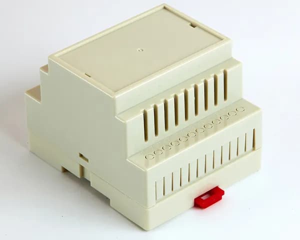 Корпус для рэа 23-83, 72x88x62мм, ABC пластик,беж., на  DIN рейку, SANHE