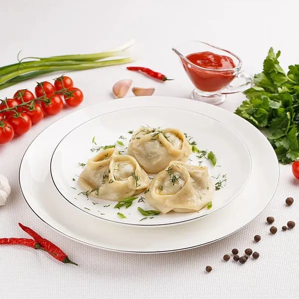 Манты с говядиной и свининой (8 штук) 440г