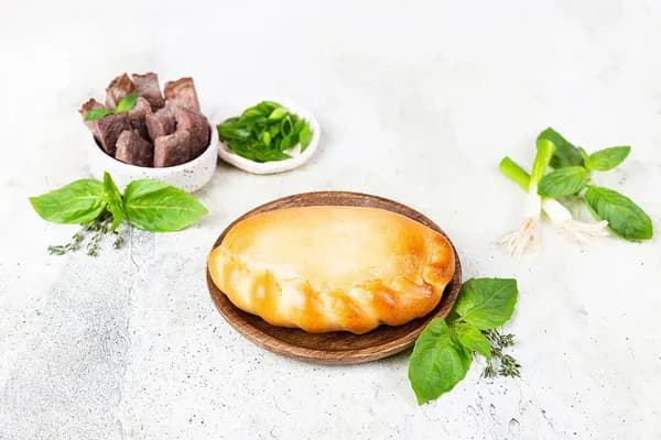 Пирожок с телятиной 110 г
