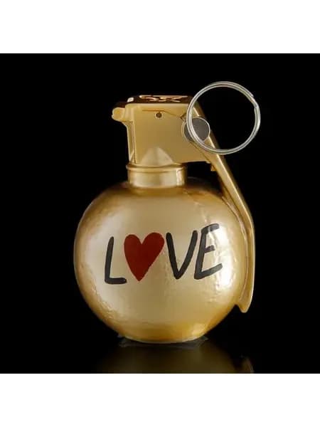 Держатель для карточек и фото "LOVE" золотой, 8х12х9 см