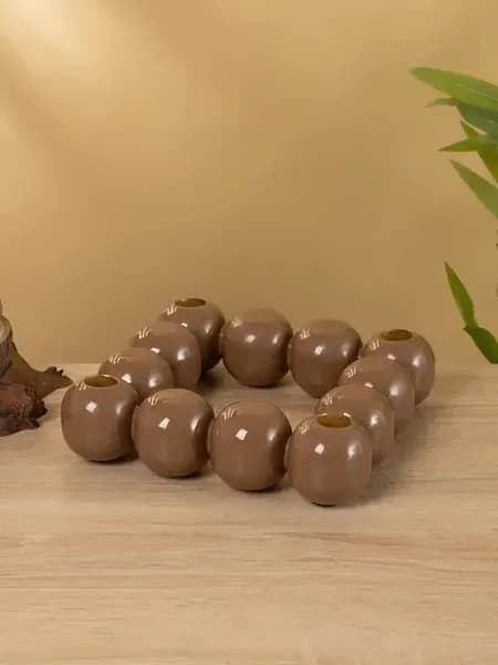 Элегантный подсвечник с 4 свечами и шариками