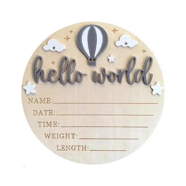 Деревянная памятная табличка Hello world о рождении ребенка -серый с белым