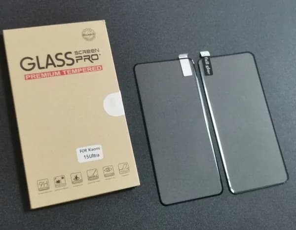 Защитное стекло для телефона Xiaomi 15 Ultra поддерживает разблокировку по отпечатку пальца