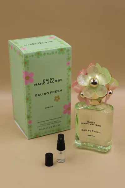 Marc Jacobs Наливная парфюмерия Daisy Eau So Fresh Spring 2 мл
