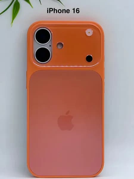Чехол на iPhone 16