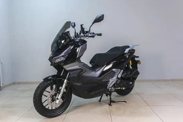 Скутер бензиновый VMC JET T1700 без ПТС