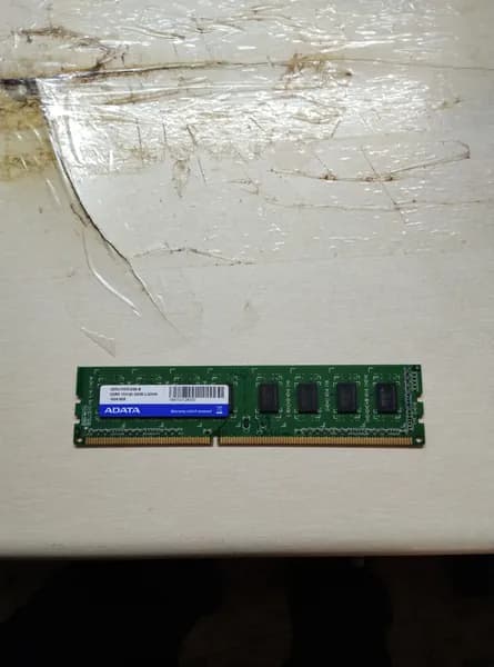 Оперативная память Модуль памяти AD3U1333C2G9-B DDR3 DDR3, 1 x 2 ГБ (AD3U1333C2G9-B DDR3)