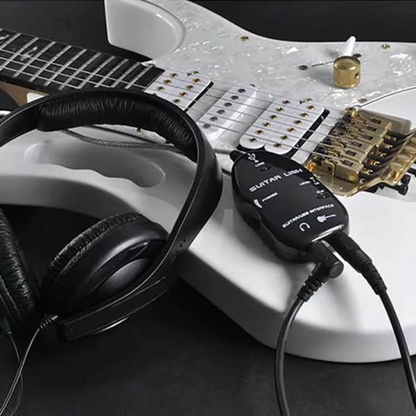 USB-аудиоэффект для гитары чёрный, 16 бит, 44.1/48 кГц