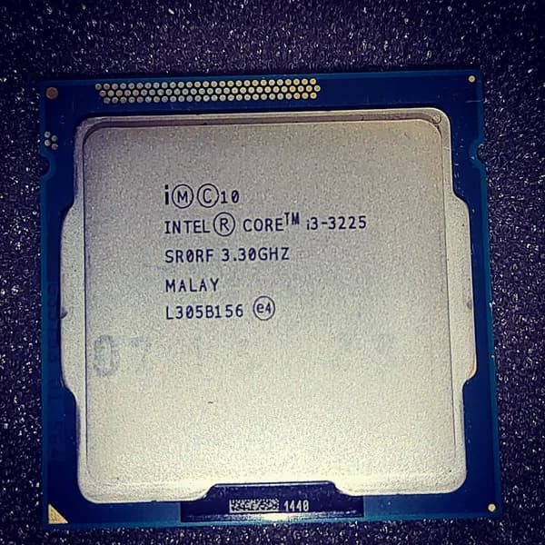 Intel Процессор Core i3 3.3Ghz- 3225/LGA1155 OEM (без кулера)