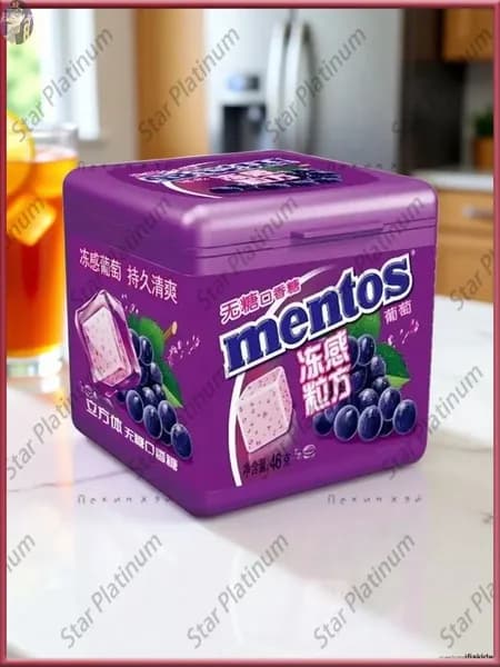 Mentos со вкусом винограда 46 грамм, 1 шт жевательная резинка кубиками без сахара