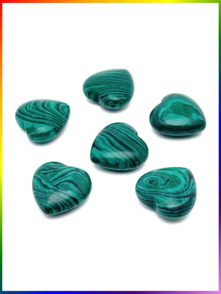Сердце из малахита 25mm- камень защиты и трансформации