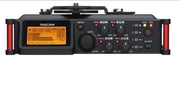 Рекордер для камеры Tascam DR-70D
