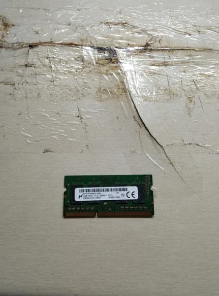 Оперативная память Оперативная память MT4KTF25664HZ-1G6E1 2GB 1RX16 PC3L-12800S-11-11-C1 DDR3L, 1 x 2 ГБ (MT4KTF25664HZ-1G6E1 2GB 1RX16 PC3L-12800S-11-11-C1)
