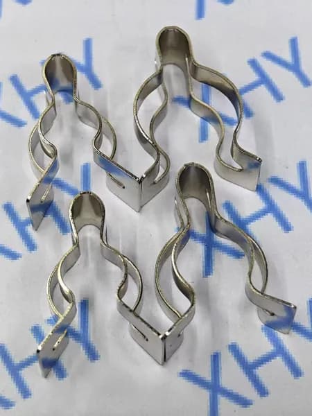Универсальная клипса крепежная 3/4" (2 шт.) & 1/2" (2 шт.) теплообменника для газовых котлов