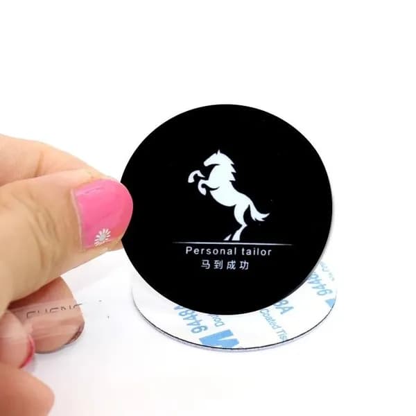 Ключ для домофона T5577 метка наклейка 40 мм на мобильный телефон (1шт) RFID 125kHz EM-Marin - перезаписываемая заготовка из ПВХ для копирования бесконтактных брелков и карт .