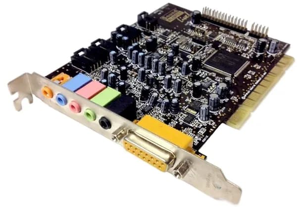Звуковая карта Sound Blaster Live! 5.1 SB0100 Creative под устаревший слот PCI - для современных компьютеров НЕ ПОДХОДИТ