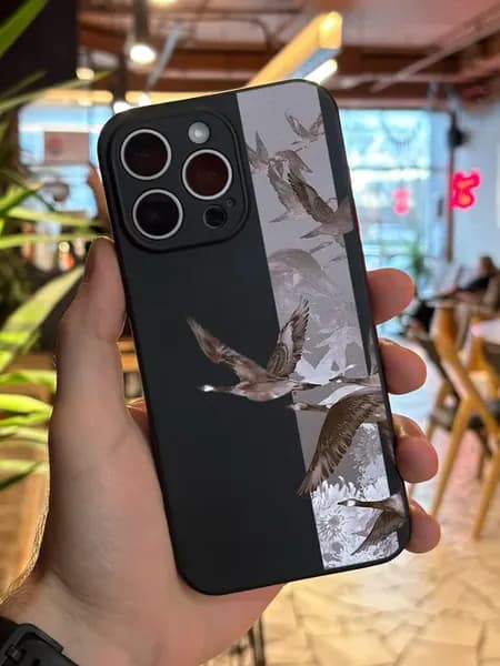 Чехол на iPhone 13 Pro Max женский