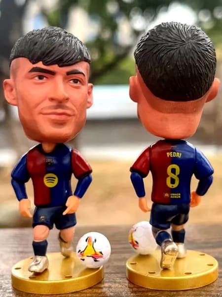 Фигурка футболиста Soccerwe Педри (Барселона)
