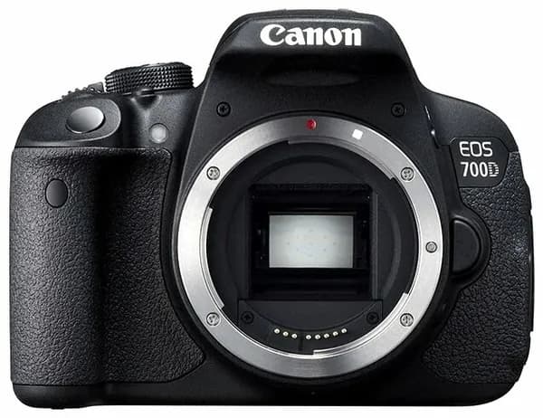 Фотоаппарат Canon 700D Body