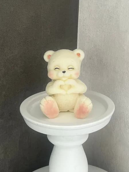 Шоколадная фигурка на торт