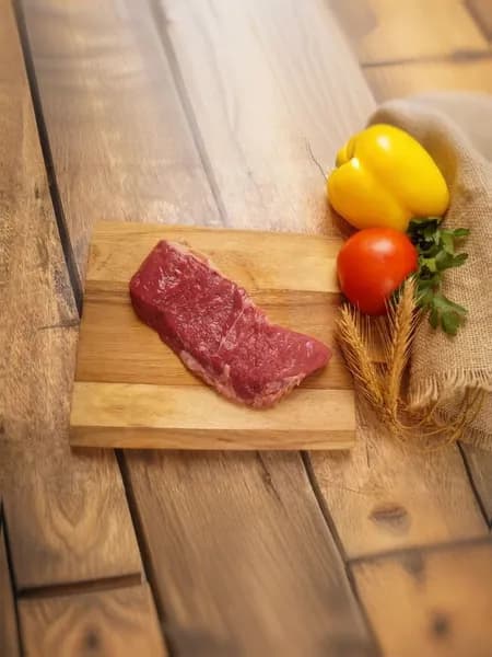 Стейк из мраморной говядины "Рамп-стейк" 250 гр, Ферма Евгения Рошаля, охлажденный