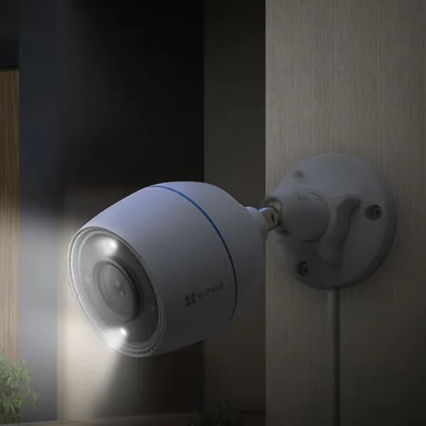 IP видеокамера Ezviz CS-H3c Color (2.8мм) 2мп Уличная Wi-Fi камера встроенный микрофон и слот под microsd карту c цветной ночной съёмкой