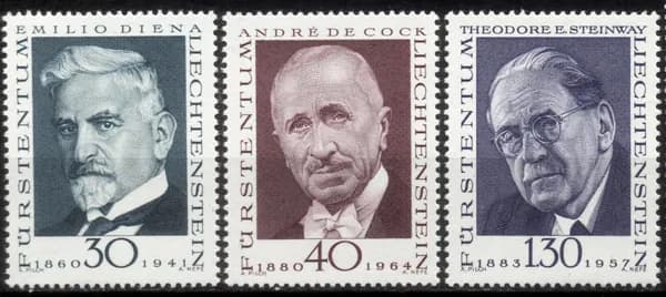 Марки Лихтенштейна. 1972 г."История филателии. Первые" Чистая**серия 3 марки