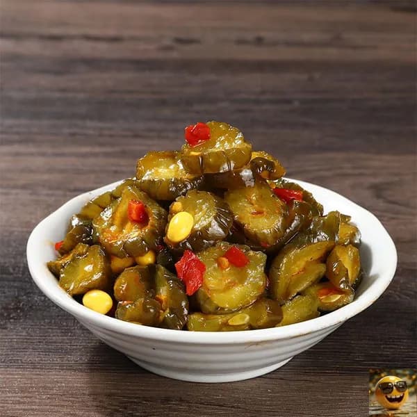 Маринованные огурцы в банке, 1 шт, 230 г