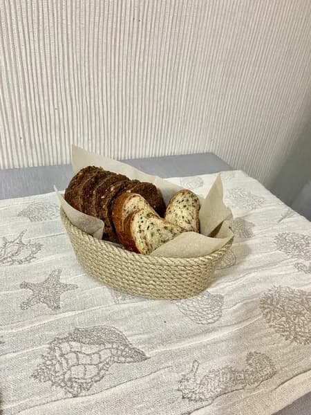 Корзинка плетеная для хранения декоративная из джута