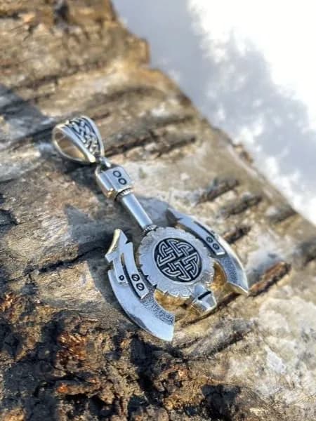 Оберег Секира Защиты из Серебра 925 пробы