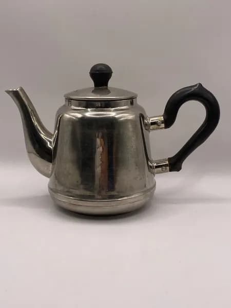 Чайник Заварочный. Самоварный. Никелированный мельхиор. Клеймо "Глухарь МНЦ" Кольчугино. СССР. Объем: 500 мл.