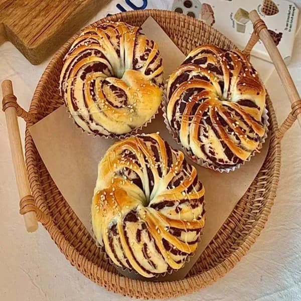 Хлеб с начинкой из красной фасоли, классический хлеб-кольцо, детский вкус, слоеный хлеб с пастой из фасоли, сладкая выпечка, перекус на полдник