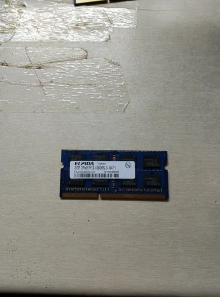 Оперативная память Оперативная память EBJ21UE8BDS0-DJ-F 2GB 2Rx8 PC3-10600S-9-10-F1 DDR3, 1 x 2 ГБ (EBJ21UE8BDS0-DJ-F 2GB 2Rx8 PC3-10600S-9-10-F1)