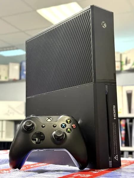 Игровая приставка Xbox One 500GB
