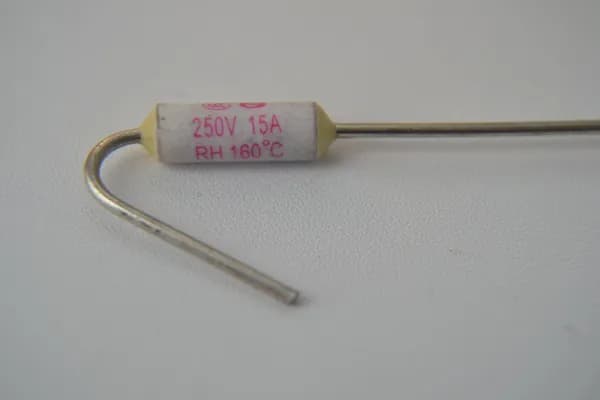 Термопредохранитель D-160 TERM 15A 250V керамика